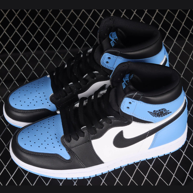 Air Jordan 1 Retro High 'UNC Toe'